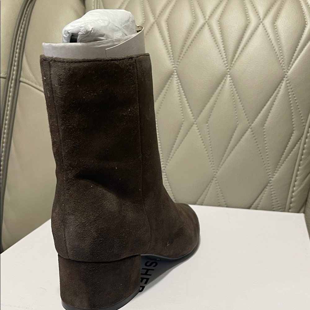 Marc Fisher Brown Suede Pointed Toe Block Heel Booties - Picture 6 of 12